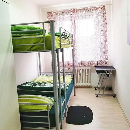 90m2 Wesel For Families And Groups וזל